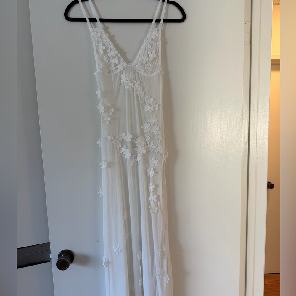 White Floral Appliqué Maxi Dress - Women's